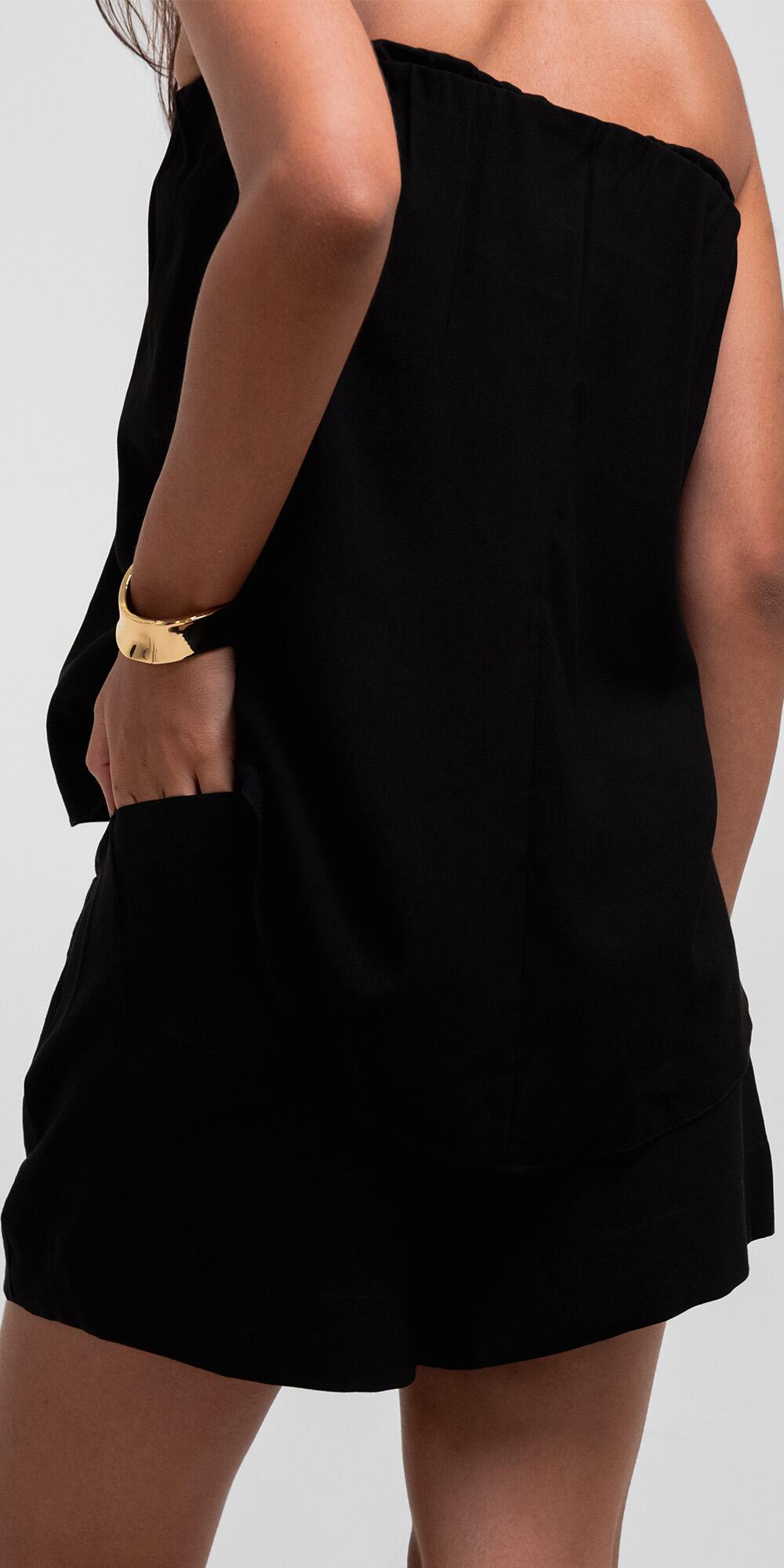 SHORT EVASE CUPRO LIKE PRETO