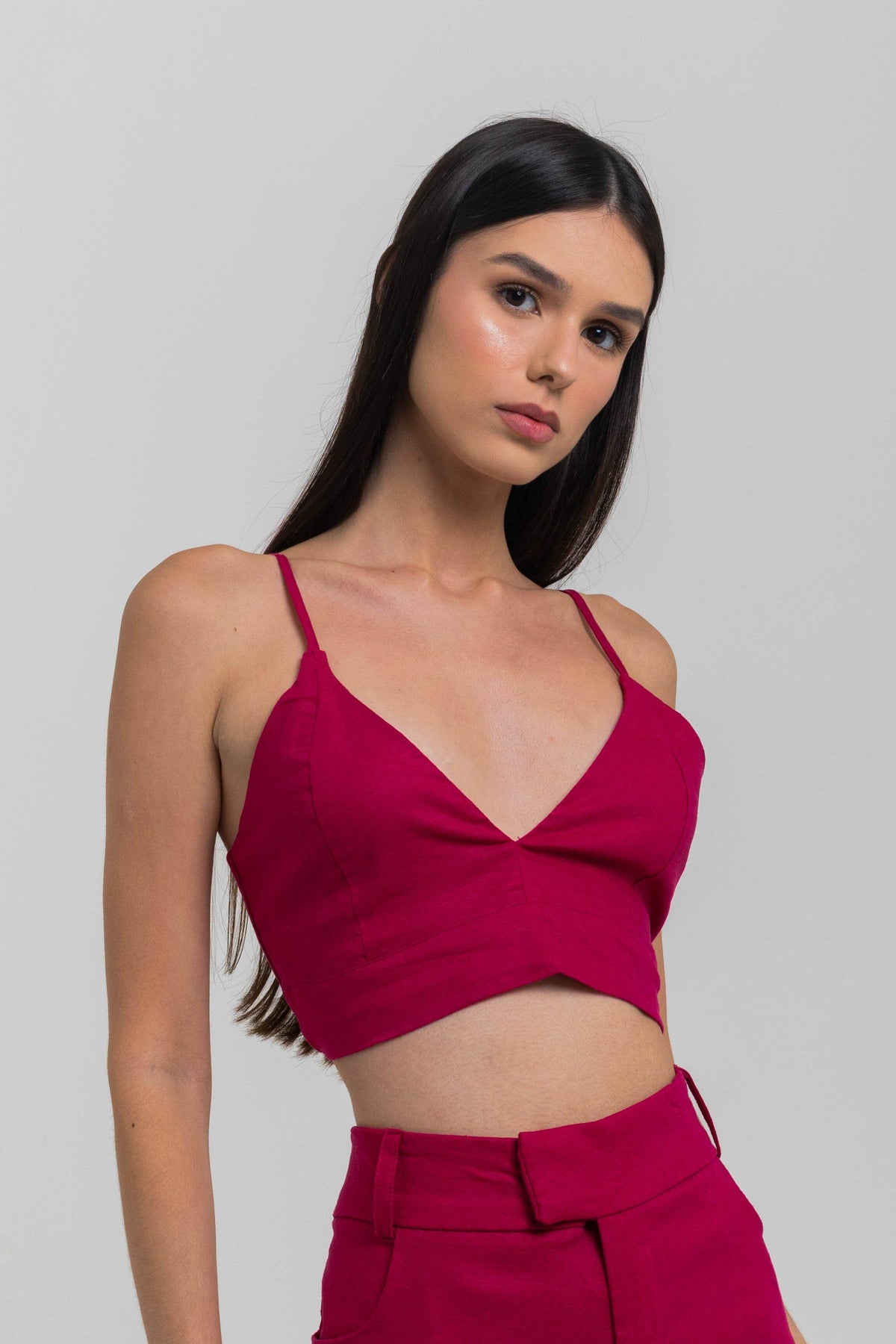 TOP ALÇA DECOTE LINEN ELEGANCE FRAMBOESA
