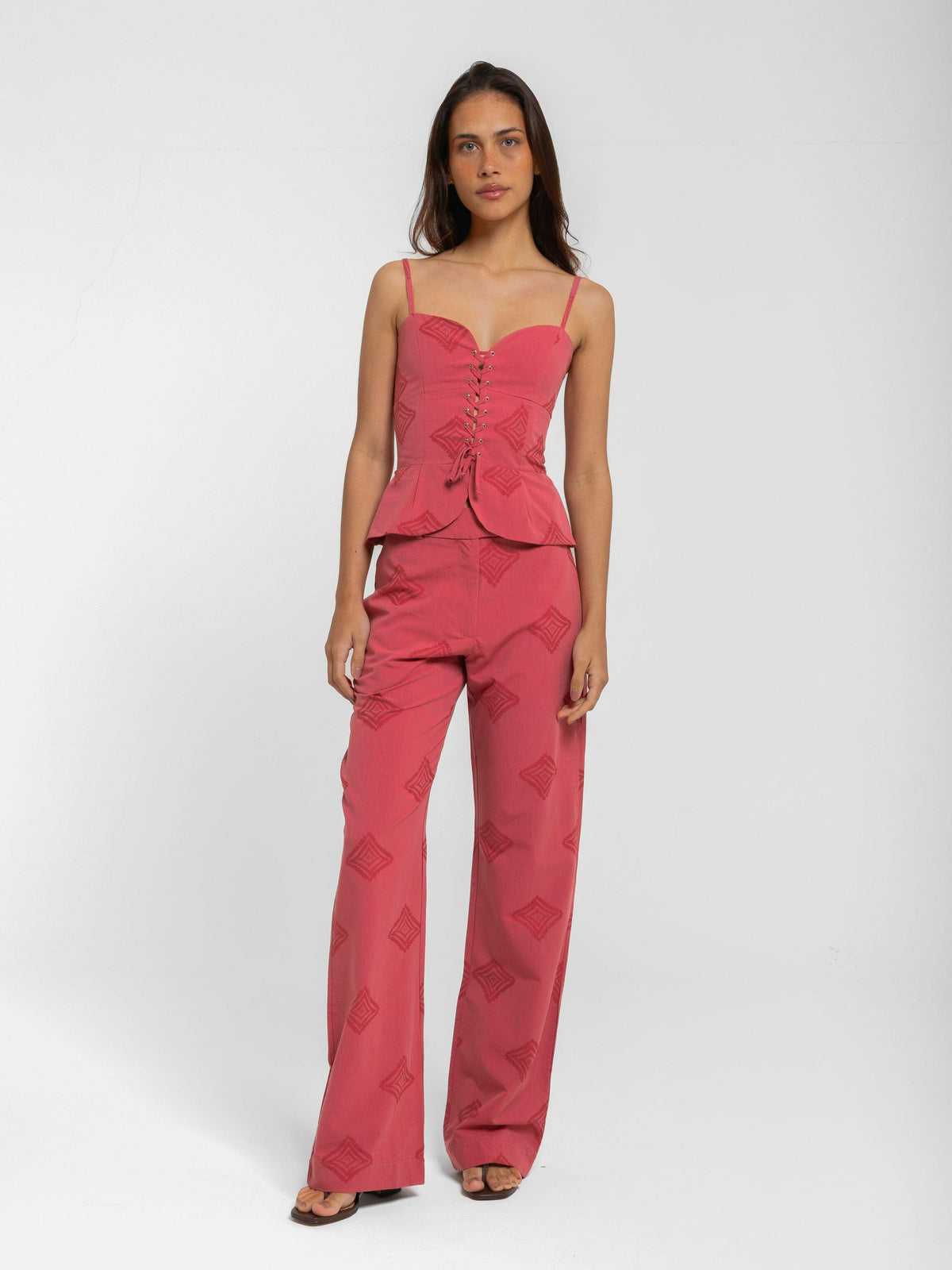 CALÇA BETA JACQUARD KAMALA GOIABA
