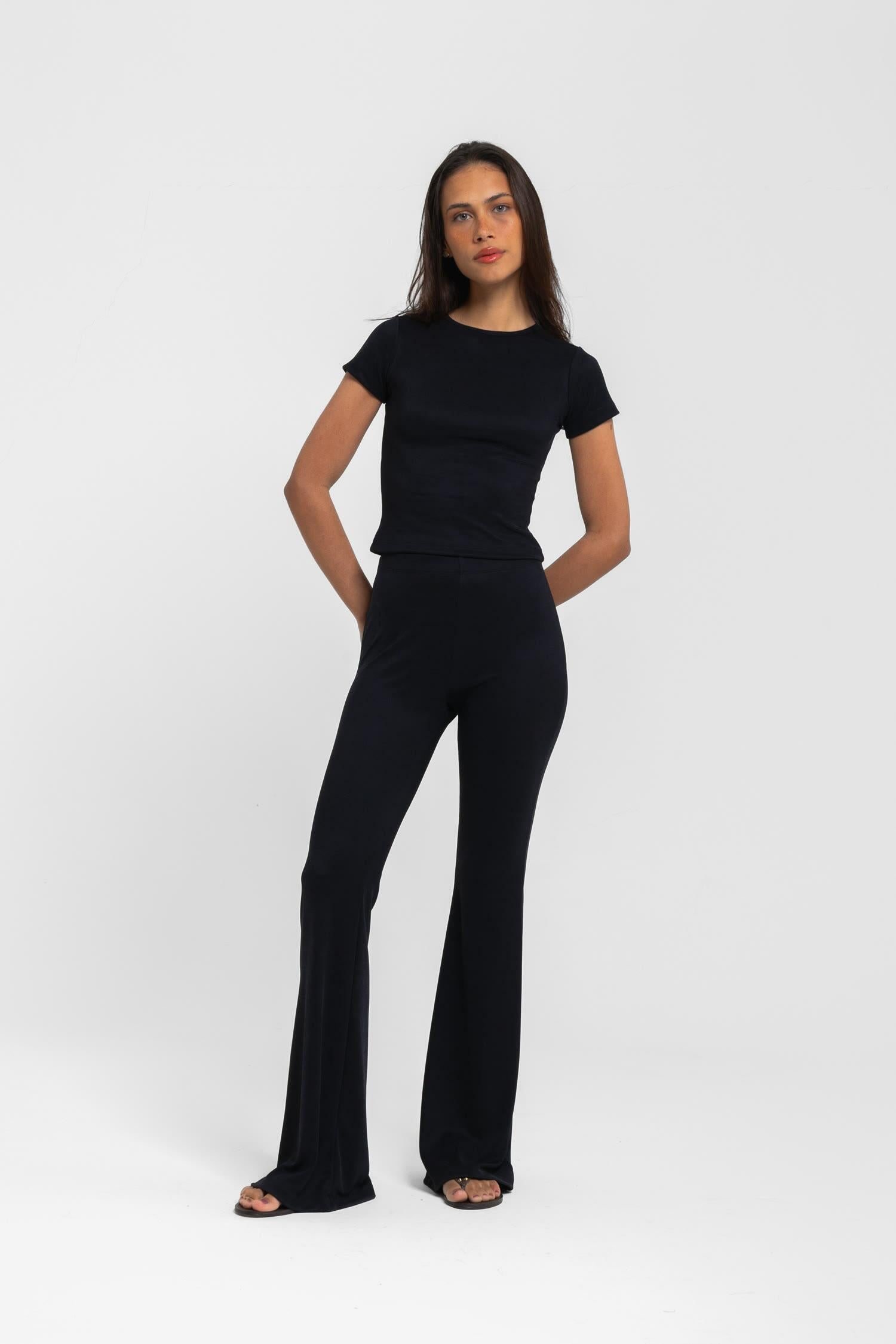 CALÇA FLARE LUSH PRETO